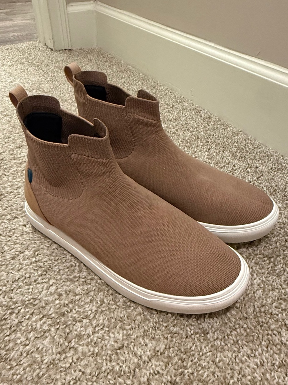 Vessi Women's Uptown Chelsea - Teak - Size 9.5